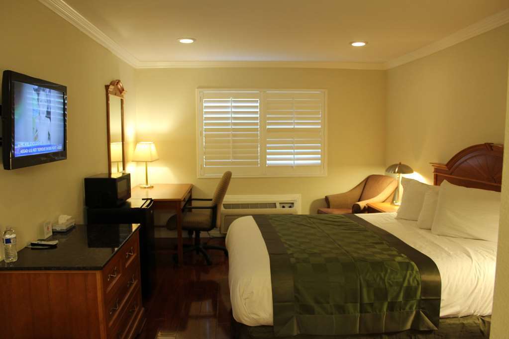 Hotel Garden 2*